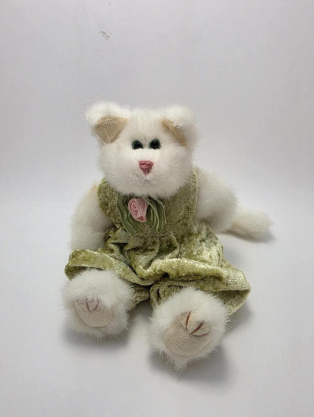 Ty Attic Treasures Collection “Katrina” the Cat (6 inch) No Tag